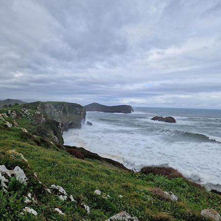 La Cueva De Villahormes 外观 照片